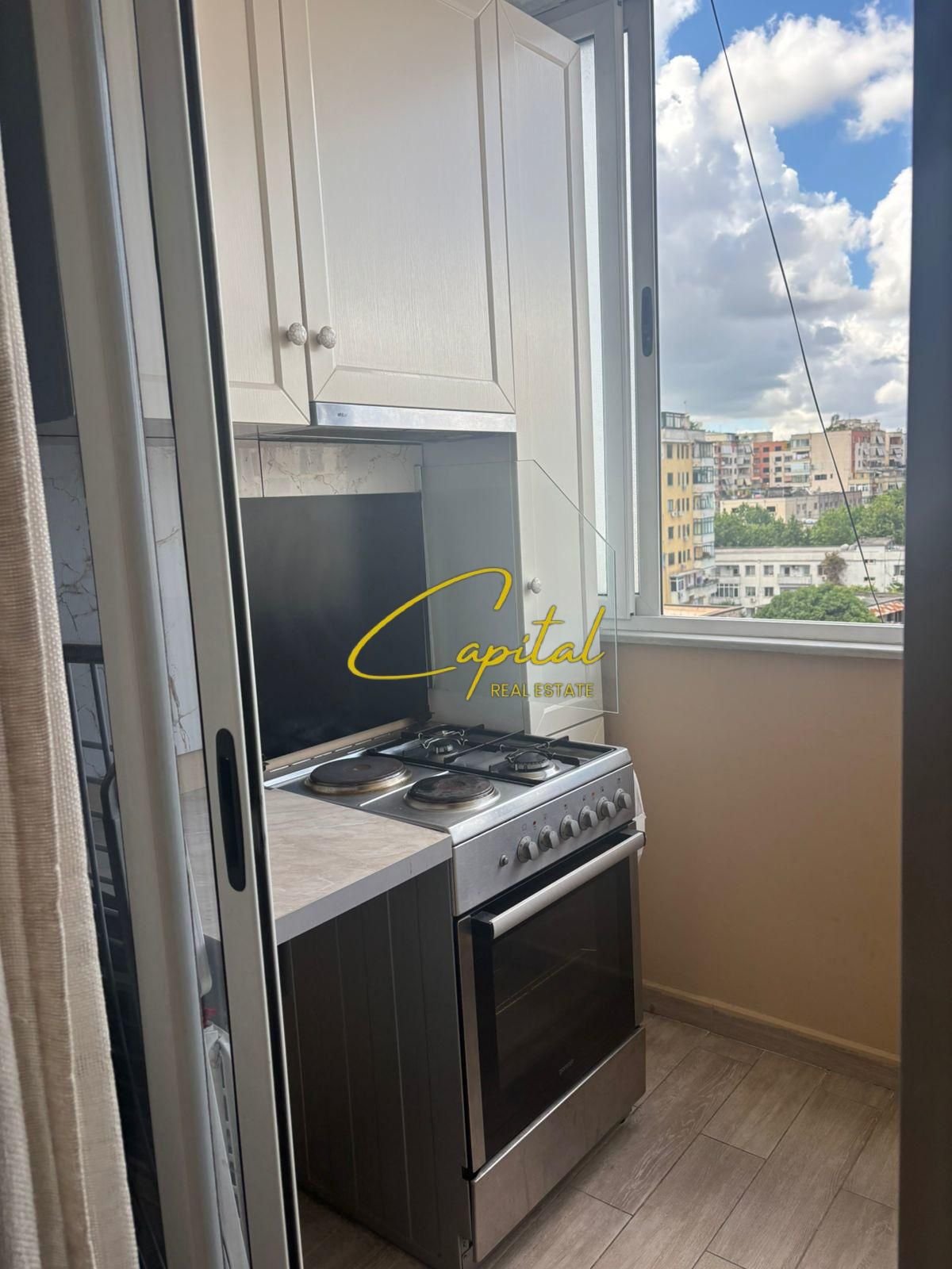 APARTAMENT ME QIRA 1+1 MYSLYM SHYRI 600 EURO