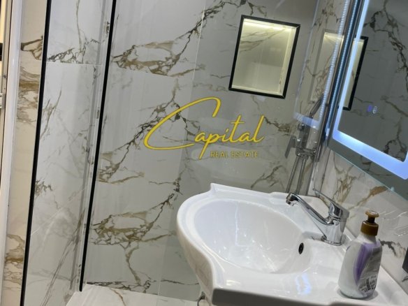 APARTAMENT ME QIRA 2+1+2 AMBASADA AMERIKANE 80.000 LEKE