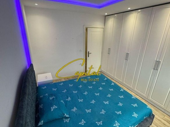 APARTAMENT ME QIRA 1+1 21 DHJETORI 60.000 LEKE