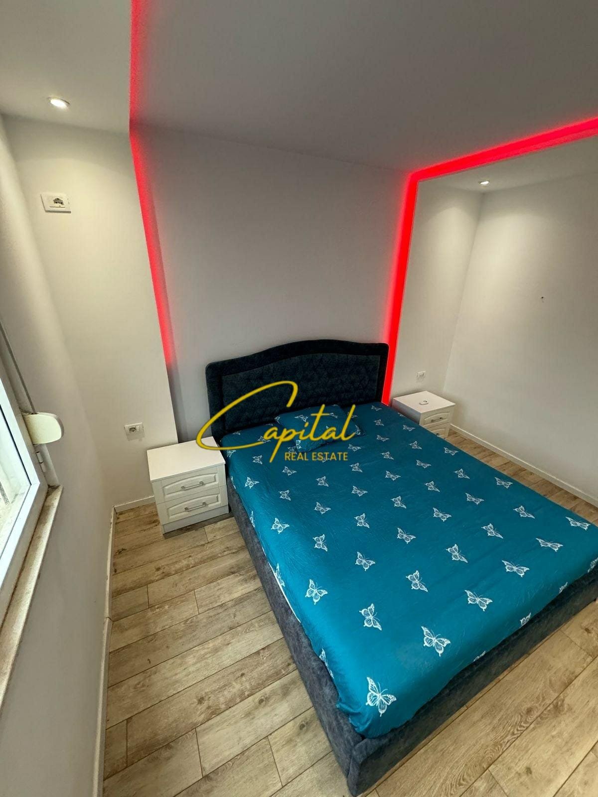 APARTAMENT ME QIRA 1+1 21 DHJETORI 60.000 LEKE