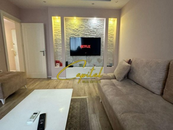 APARTAMENT ME QIRA 1+1 21 DHJETORI 60.000 LEKE