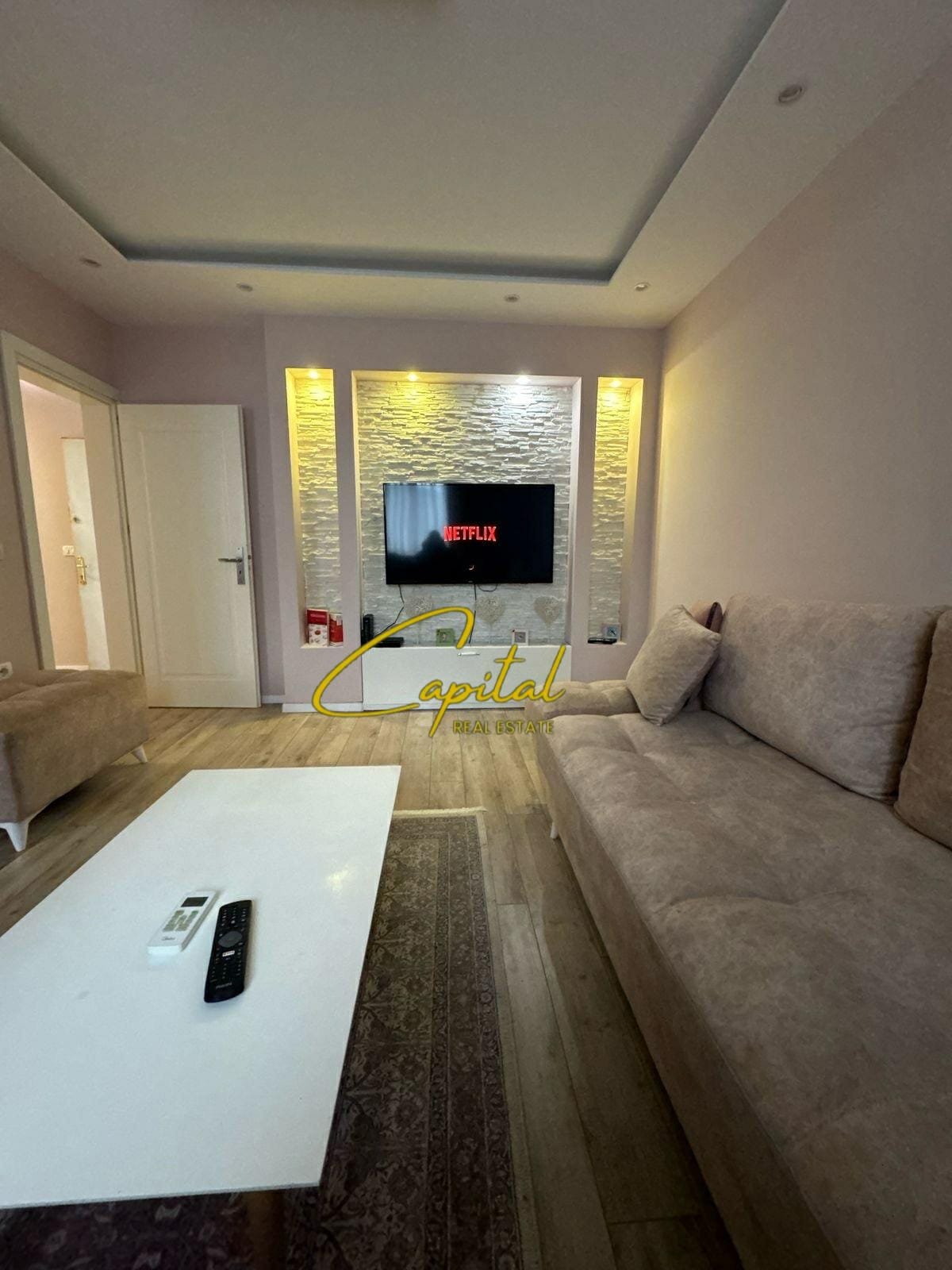 APARTAMENT ME QIRA 1+1 21 DHJETORI 60.000 LEKE