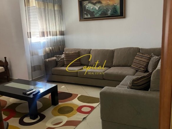 APARTAMENT ME QIRA 2+1+2 RRUGA E KAVAJES 60.000 LEKE