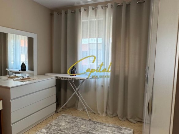 APARTAMENT ME QIRA 2+1 21 DHJETORI 850 EURO