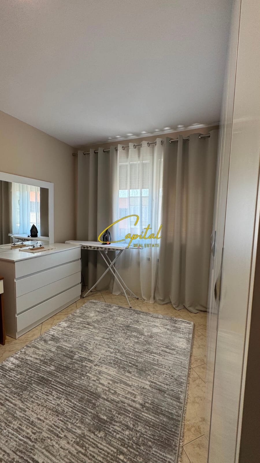 APARTAMENT ME QIRA 2+1 21 DHJETORI 850 EURO