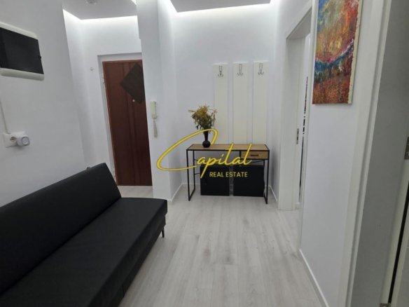 ZYRE ME QIRA 65 M2 ISH TREGU ELEKTRIK 50.000 LEKE