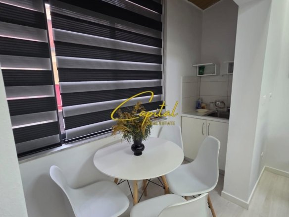ZYRE ME QIRA 65 M2 ISH TREGU ELEKTRIK 50.000 LEKE