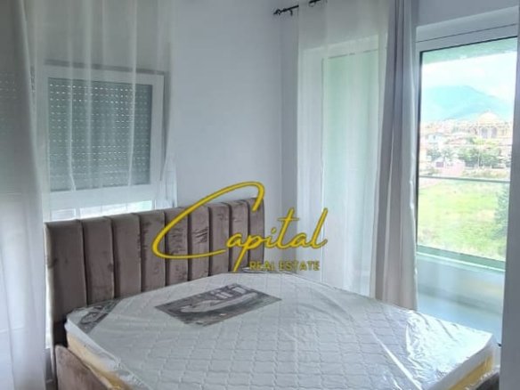 APARTAMENT ME QIRA 2+1 ALI DEMI 50.000 LEKE