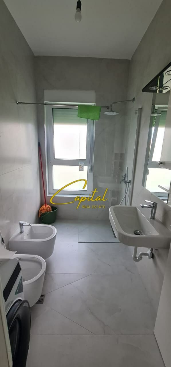 APARTAMENT ME QIRA 2+1 ALI DEMI 50.000 LEKE
