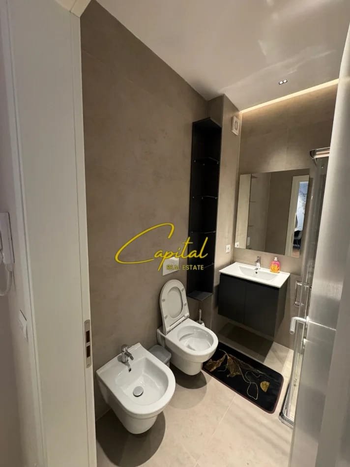 WhatsApp Image 2026-06-26 at 11.01.24 AM APARTAMENT ME QIRA 1+1 RRUGA JORDAN MISJA 80.000 LEKE