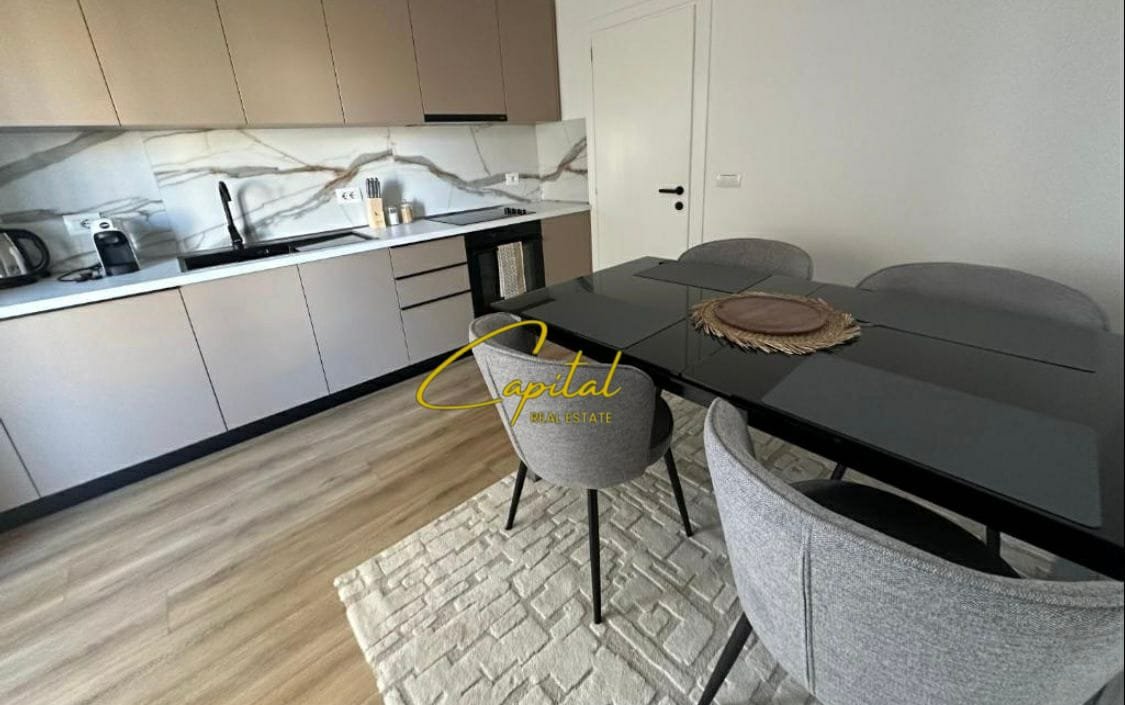 APARTAMENT ME QIRA 3+1 RRUGA MINE PEZA 90.000 LEKE