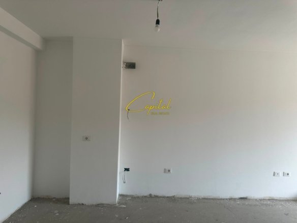 SHITET APARTAMENT 2+1+2 XHAMLLIKU 190.000 EURO