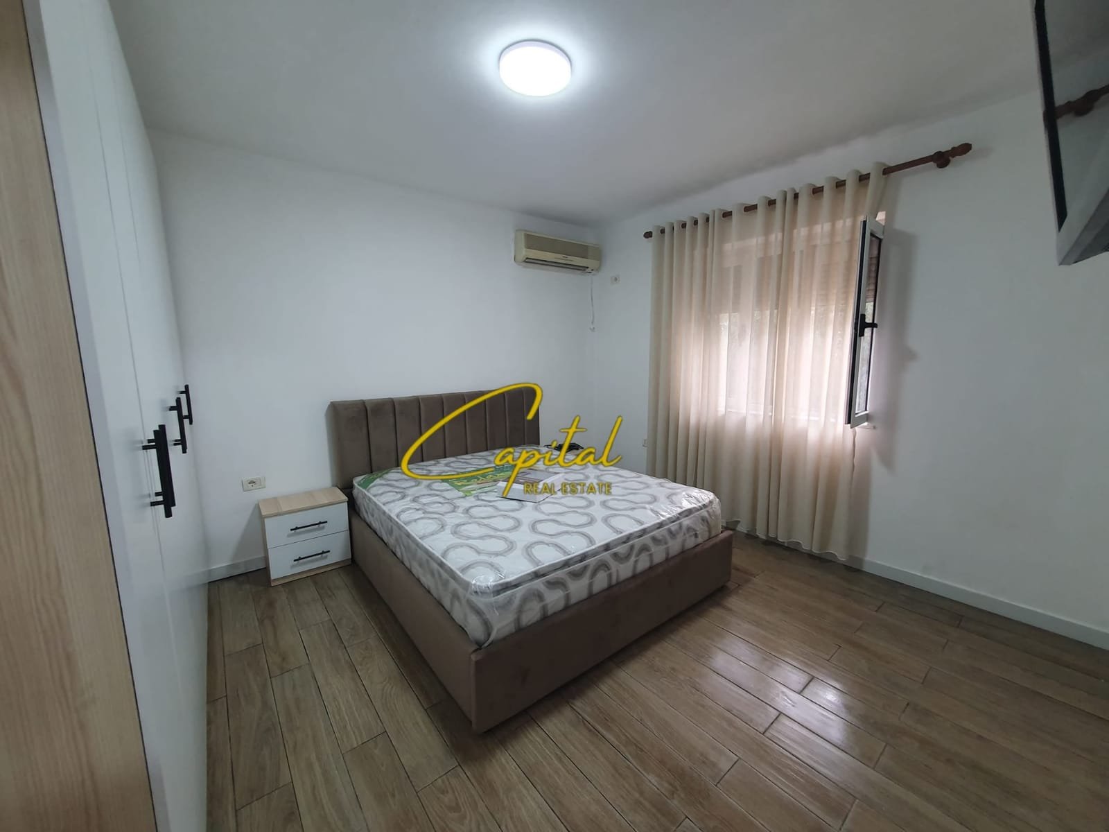 WhatsApp Image 2026-06-29 at 3.35.36 PM (2) GARSONIERE ME QIRA 40 M2 MOZAIKU I TIRANES 45.000 LEKE