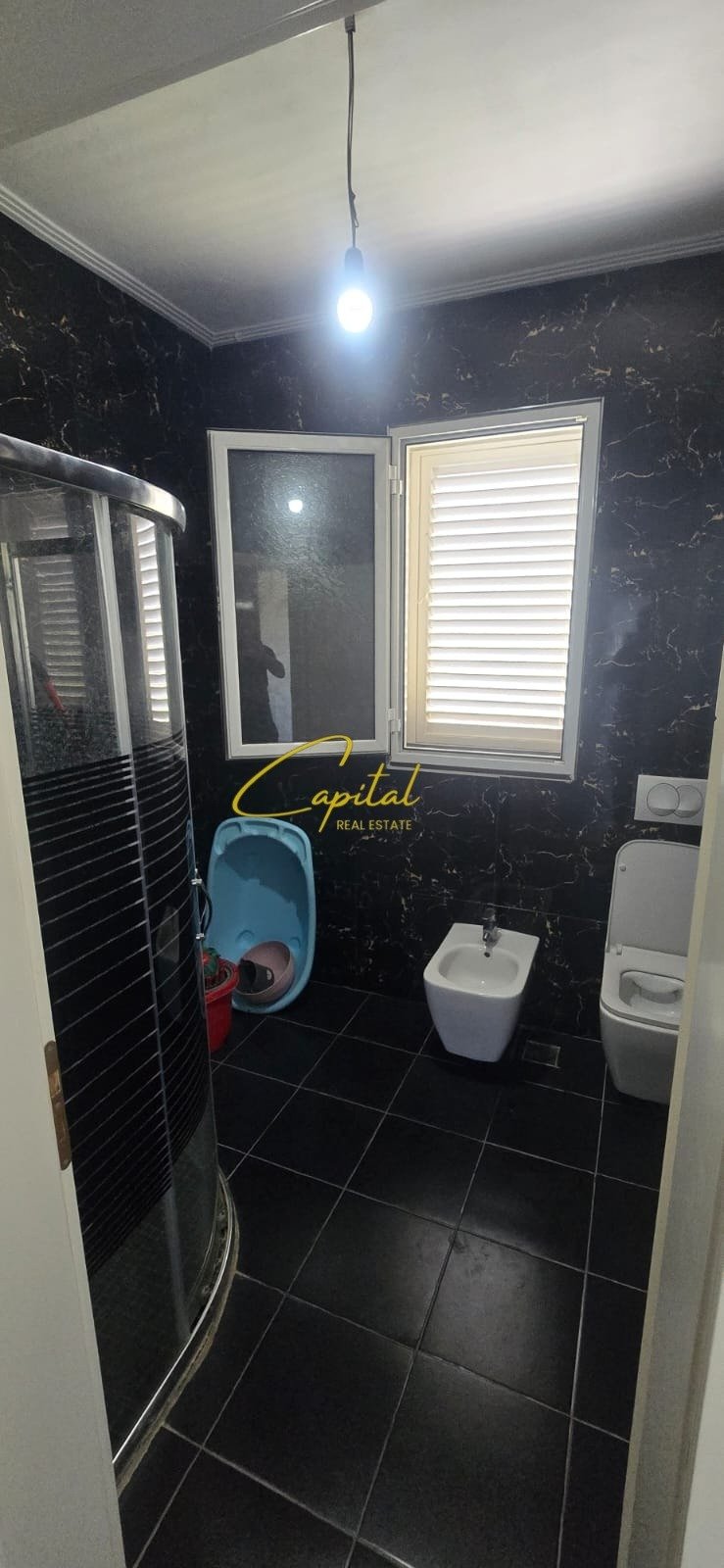 WhatsApp Image 2026-06-30 at 12.01.14 PM VILE PRIVATE ME QIRA 180 M2 BALDUSHK 1.500 EURO