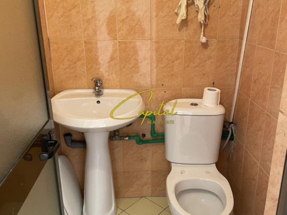 DYQAN ME QIRA 70 M2 KOMUNA E PARISIT 500 EURO