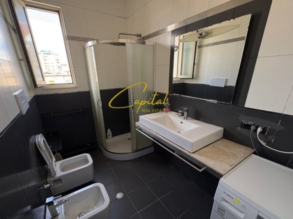 APARTAMENT ME QIRA 2+1 SHKOLLA E BALETIT 65.000 LEKE