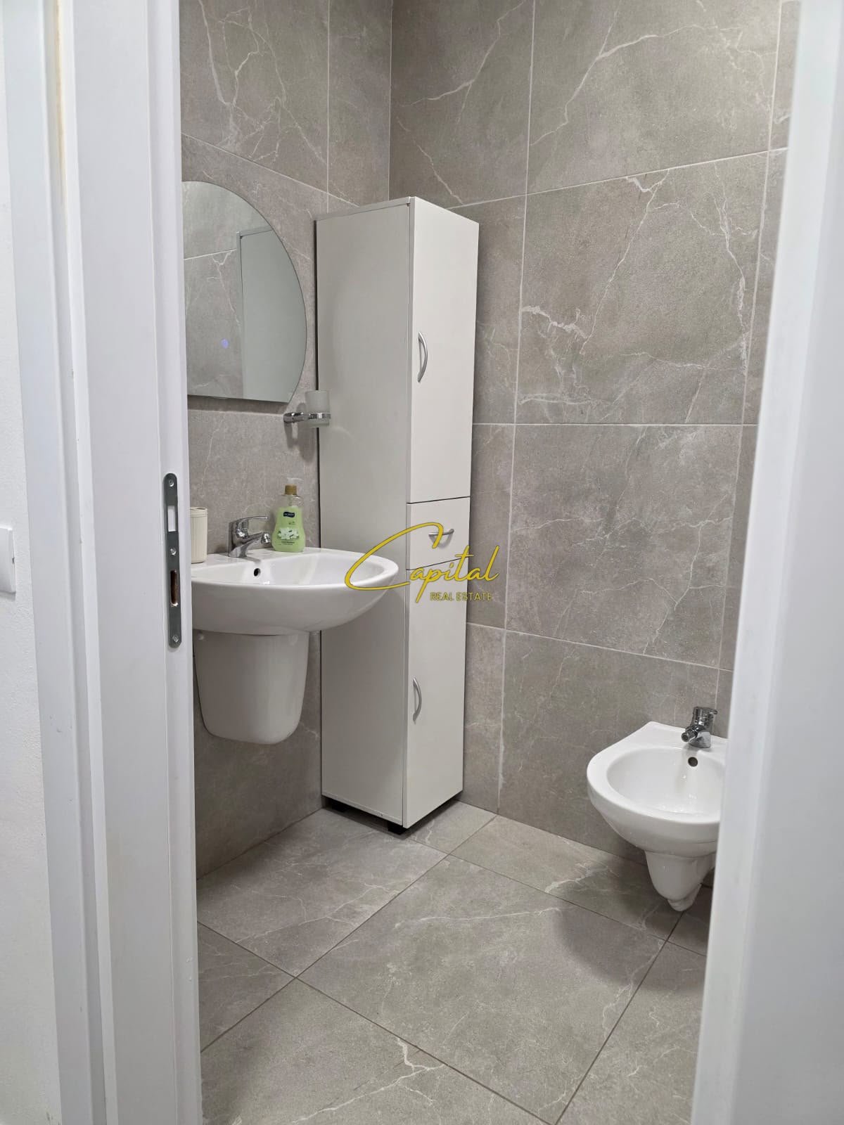 APARTAMENT ME QIRA 1+1 RRUGA DRITAN HOXHA 55.000 LEKE