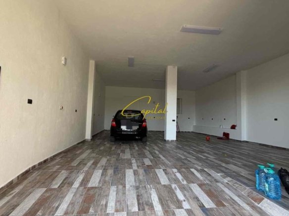 MAGAZINE ME QIRA 118 M2 KODRA E PRIFTIT 50.000 LEKE