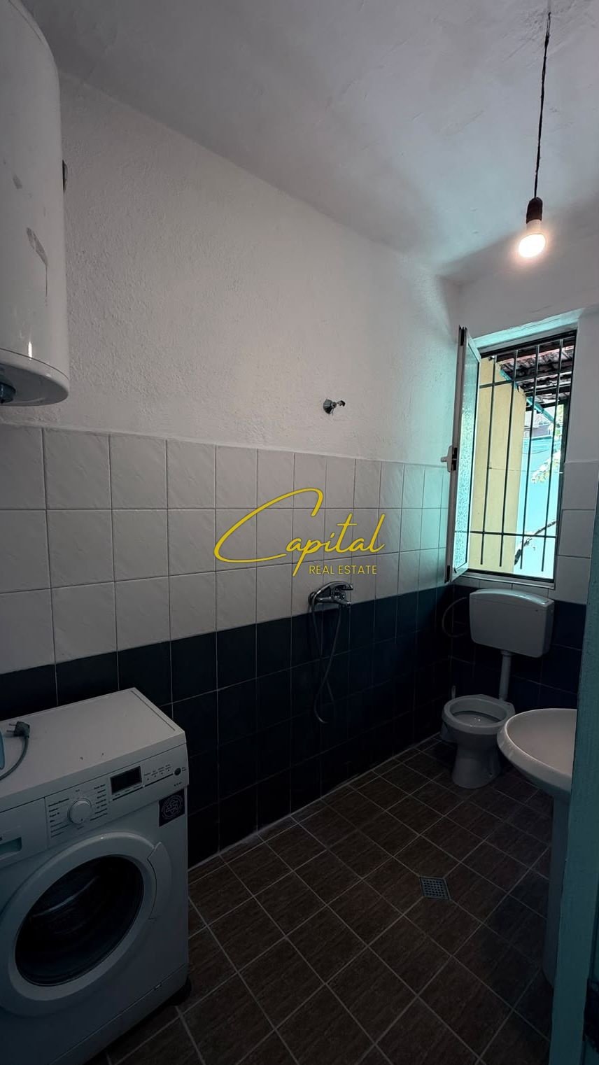 APARTAMENT ME QIRA 1+1 ZOGU I ZI 40.000 LEKE