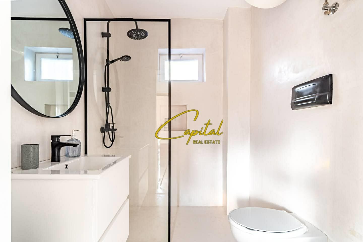 APARTAMENT STUDIO ME QIRA 40 M2 PAZARI I RI 50.000 LEKE