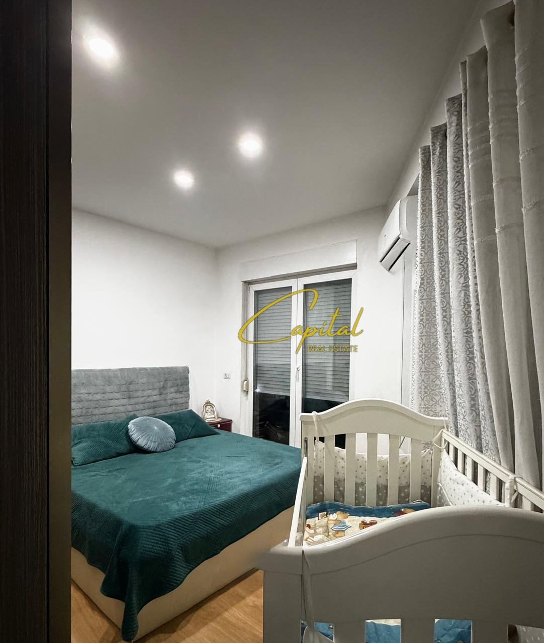 APARTAMENT ME QIRA 1+1 21 DHJETORI 55.000 LEKE