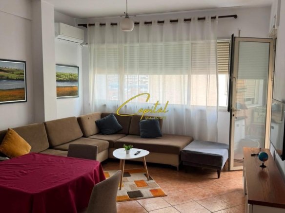 APARTAMENT ME QIRA 1+1 KOMUNA E PARISIT 550 EURO