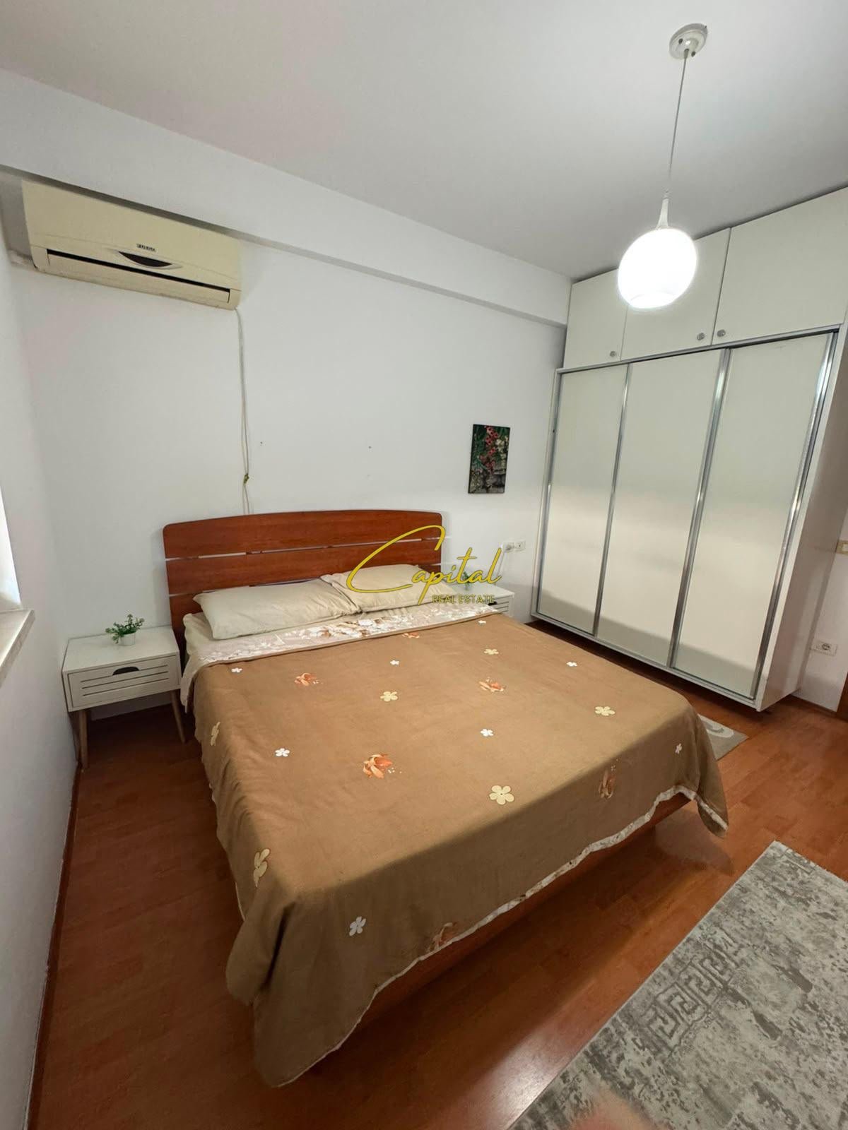 APARTAMENT ME QIRA 1+1 KOMUNA E PARISIT 550 EURO