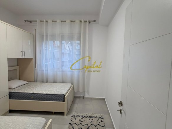 APARTAMENT ME QIRA 2+1 KOMPLEKSI GOLDEN PARK 3 60.000 LEKE