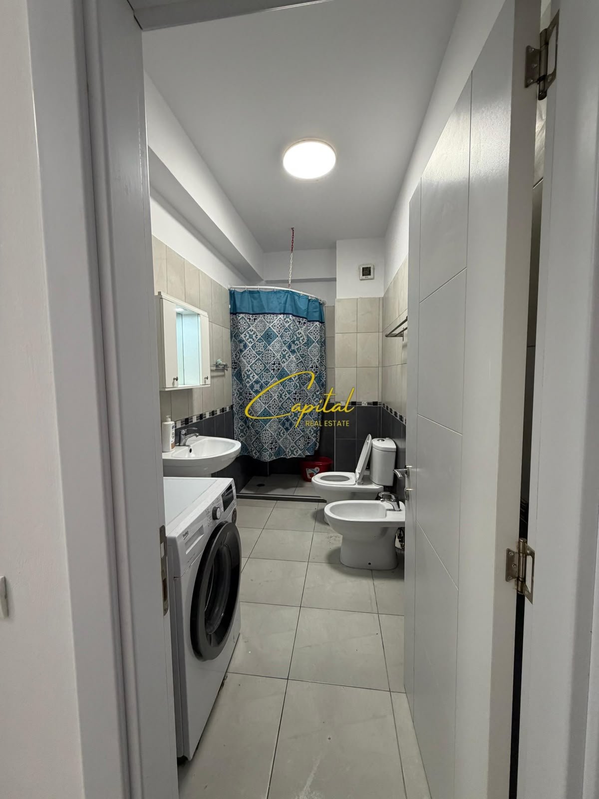APARTAMENT ME QIRA 2+1 KOMPLEKSI GOLDEN PARK 3 60.000 LEKE