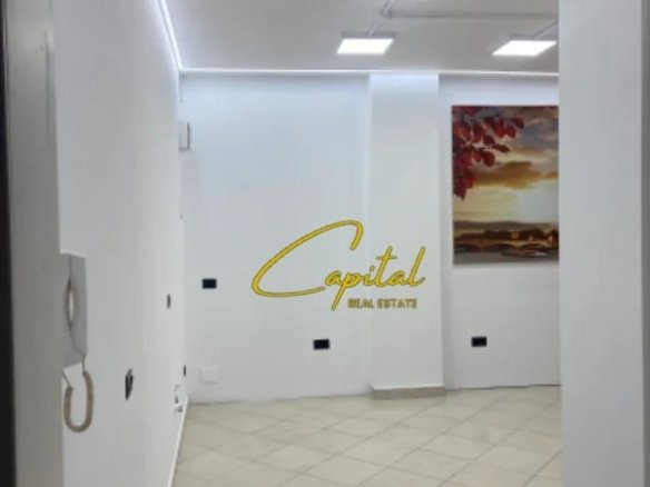 AMBIENT BIZNESI ME QIRA 76 M2 ASTIR 70.000 LEKE