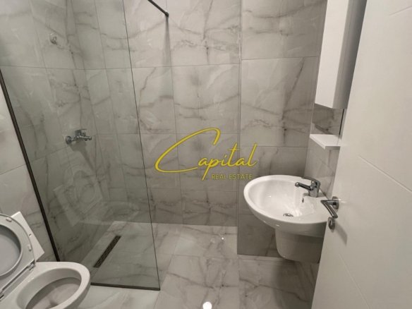 APARTAMENT ME QIRA 2+1 LAPRAKE 1000 EURO