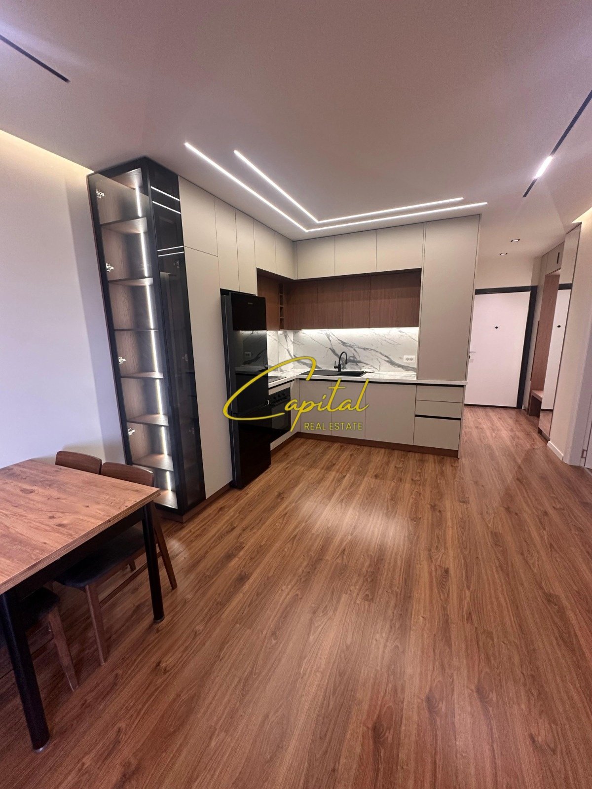 APARTAMENT ME QIRA 2+1 LAPRAKE 1000 EURO