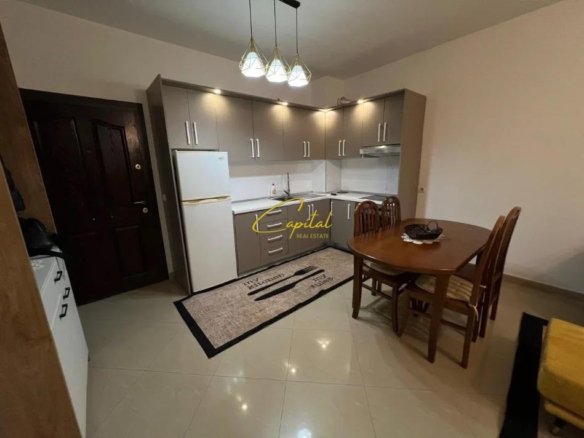 APARTAMENT ME QIRA 1+1 ASTIR 40.000 LEKE