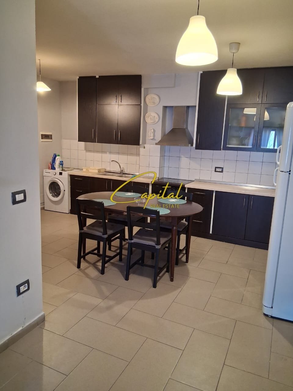 APARTAMENT ME QIRA 2+1 MYSLYM SHYRI 72.000 LEKE