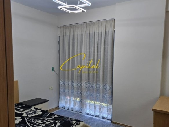 APARTAMENT ME QIRA 2+1 5 MAJI 55.000 LEKE