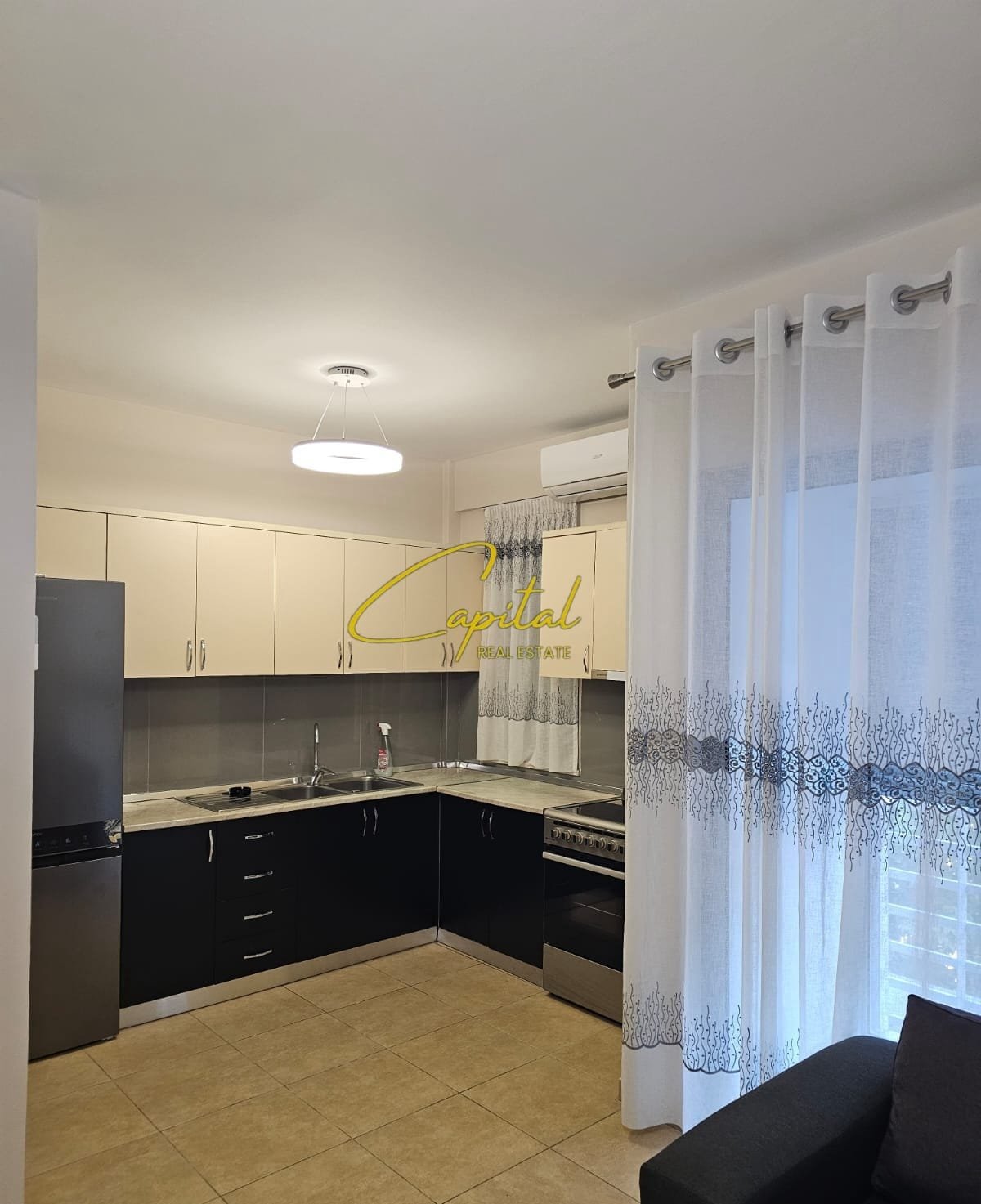 APARTAMENT ME QIRA 2+1 5 MAJI 55.000 LEKE