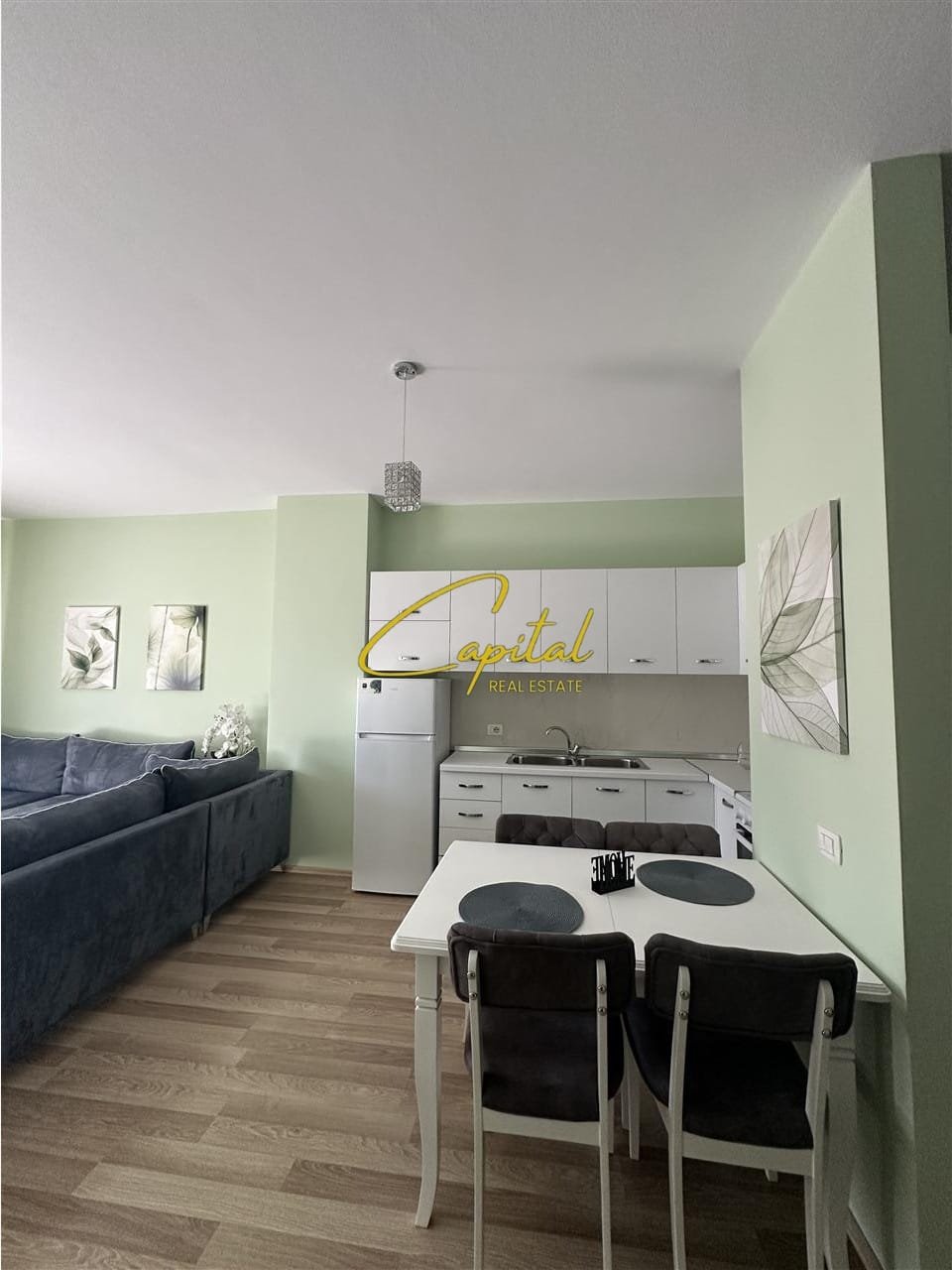 APARTAMENT ME QIRA 1+1 QENDER 700 EURO