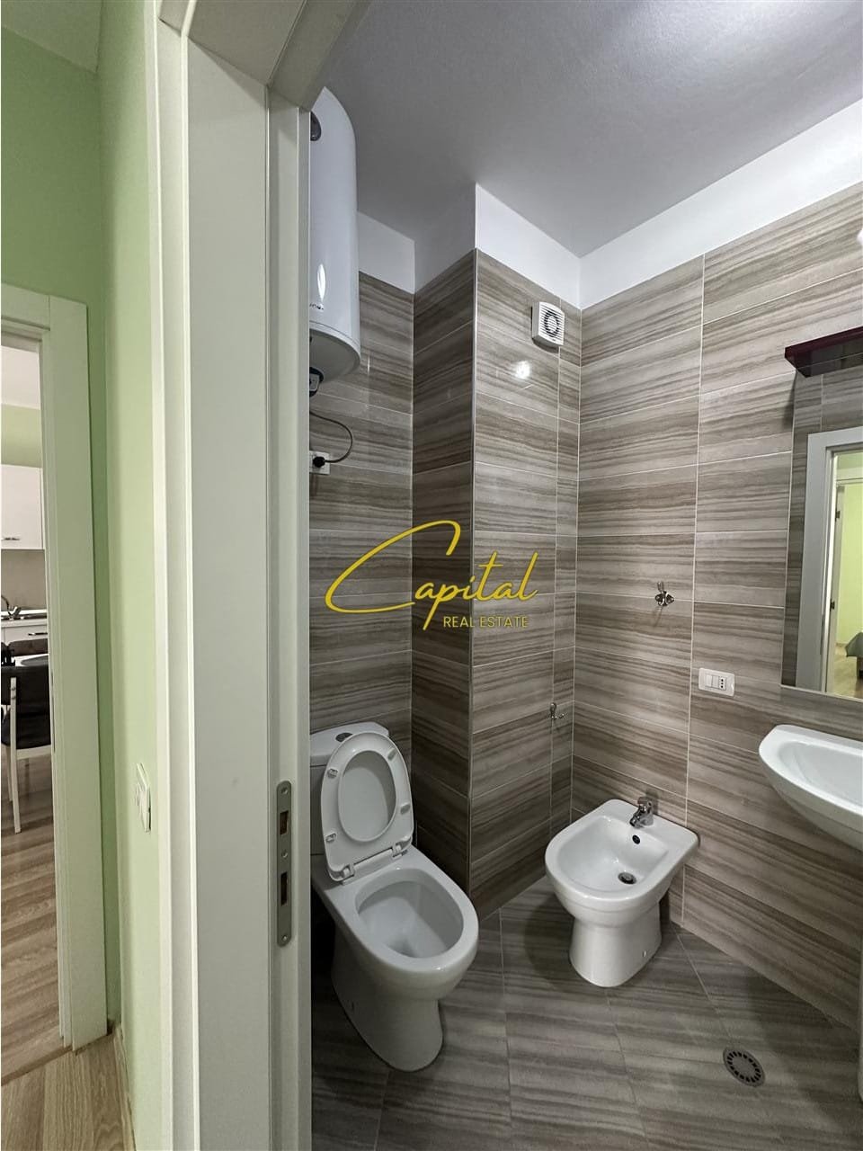 APARTAMENT ME QIRA 1+1 QENDER 700 EURO