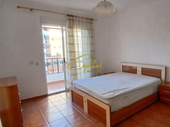 APARTAMENT ME QIRA 1+1 PAZARI I RI 50.000 LEKE