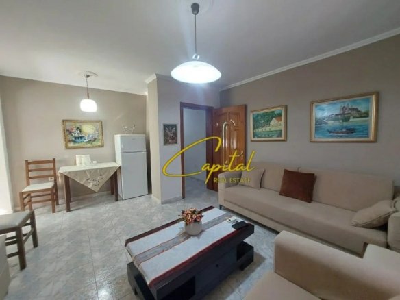 APARTAMENT ME QIRA 1+1 RRUGA E ELBASANIT 50.000 LEKE