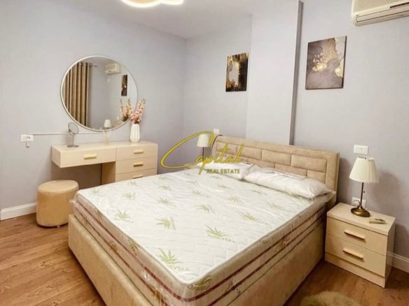 APARTAMENT ME QIRA 2+1 21 DHJETORI 73.000 LEKE