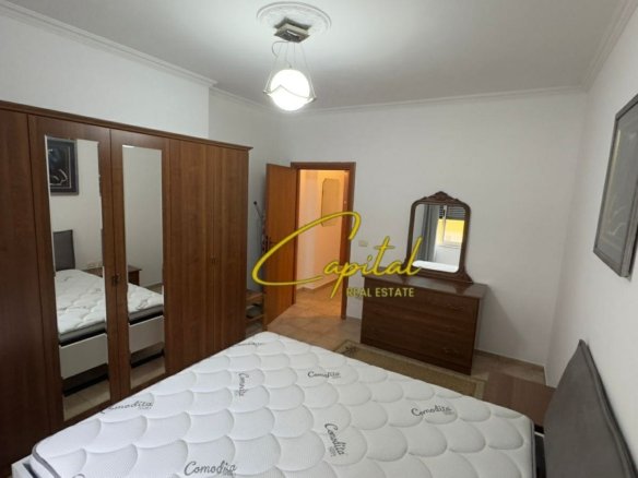APARTAMENT ME QIRA 1+1 QENDER 65.000 LEKE