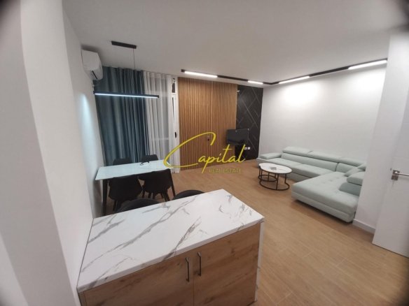 APARTAMENT ME QIRA 2+1 FRESKU 55.000 LEKE
