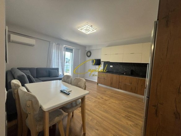 APARTAMENT ME QIRA 1+1 5 MAJI 52.000 LEKE