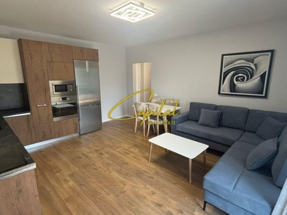 APARTAMENT ME QIRA 1+1 5 MAJI 52.000 LEKE