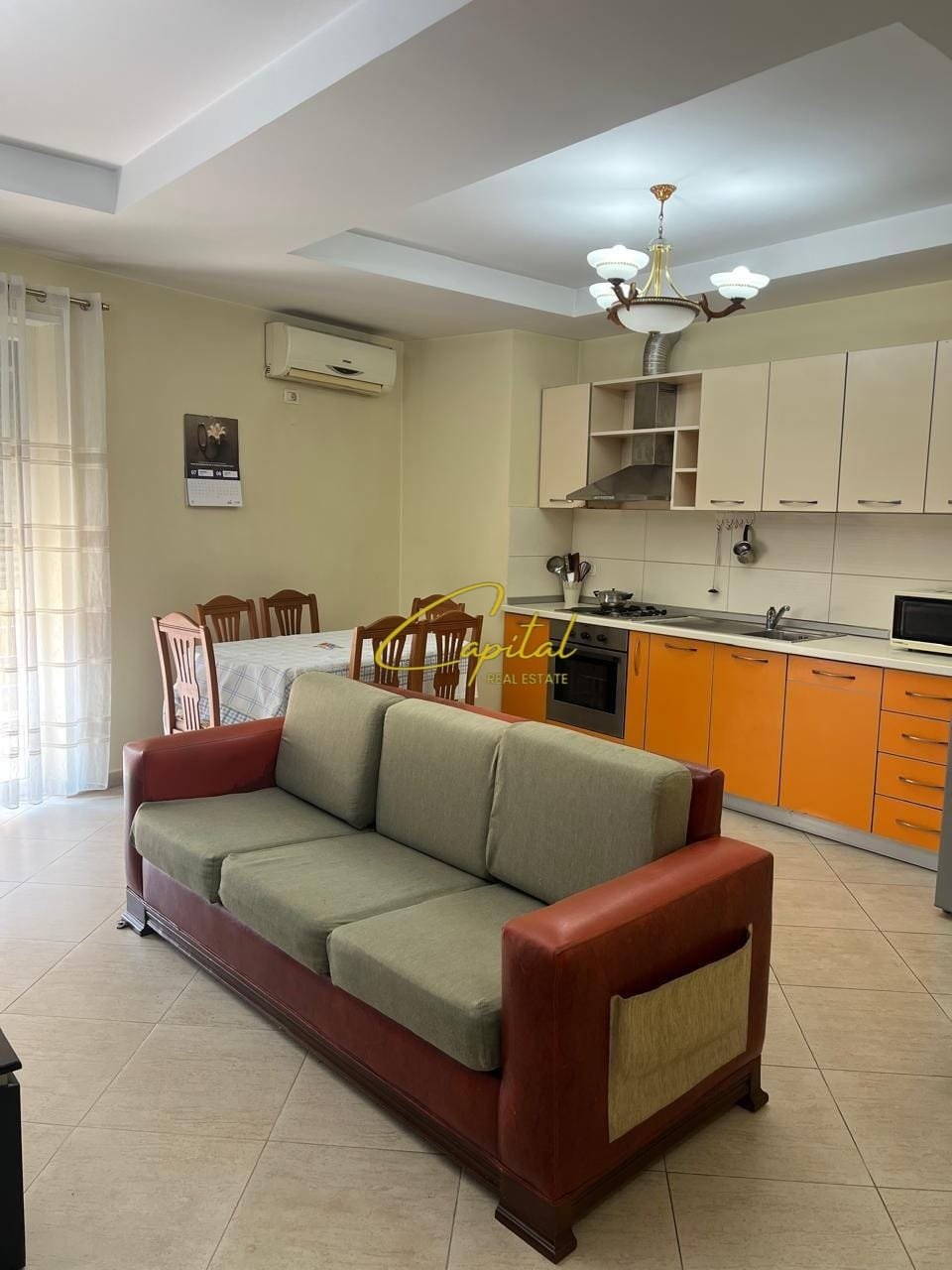 APARTAMENT ME QIRA 2+1 PAZARI I RI 700 EURO