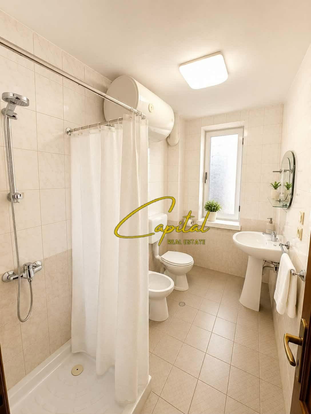 WhatsApp Image 2026-07-13 at 4.52.56 PM (1) APARTAMENT ME QIRA 2+1 ALI DEMI 50.000 LEKE