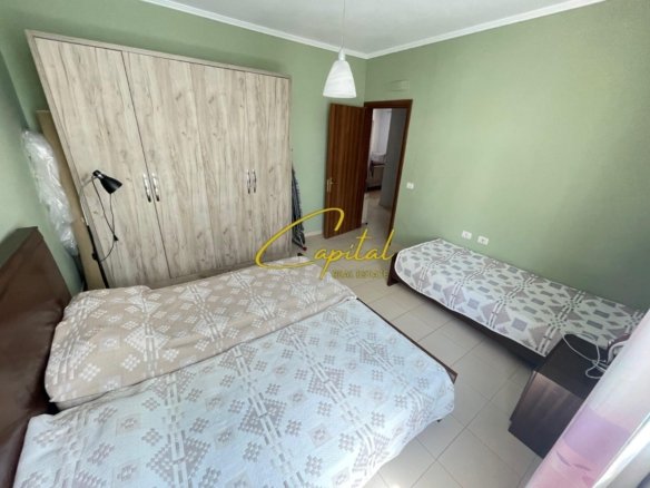 APARTAMENT ME QIRA 2+1 KOPSHTI ZOOLOGJIK 700 EURO