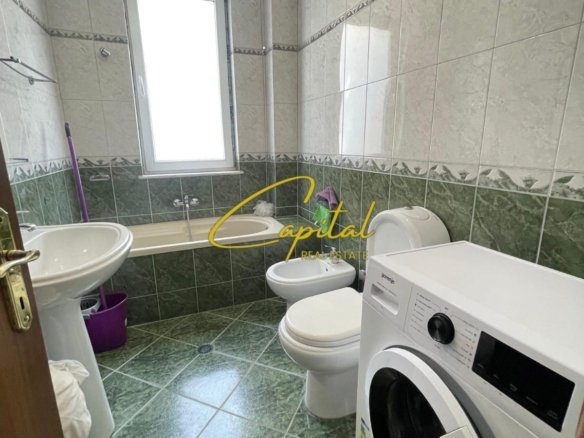 APARTAMENT ME QIRA 2+1 KOPSHTI ZOOLOGJIK 700 EURO
