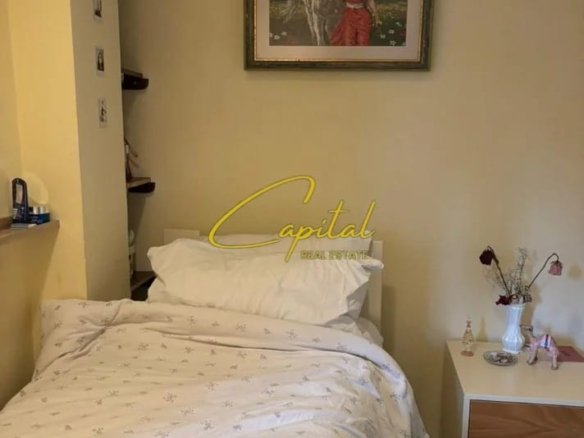 APARTAMENT ME QIRA 3+1 QENDER 1000 EURO